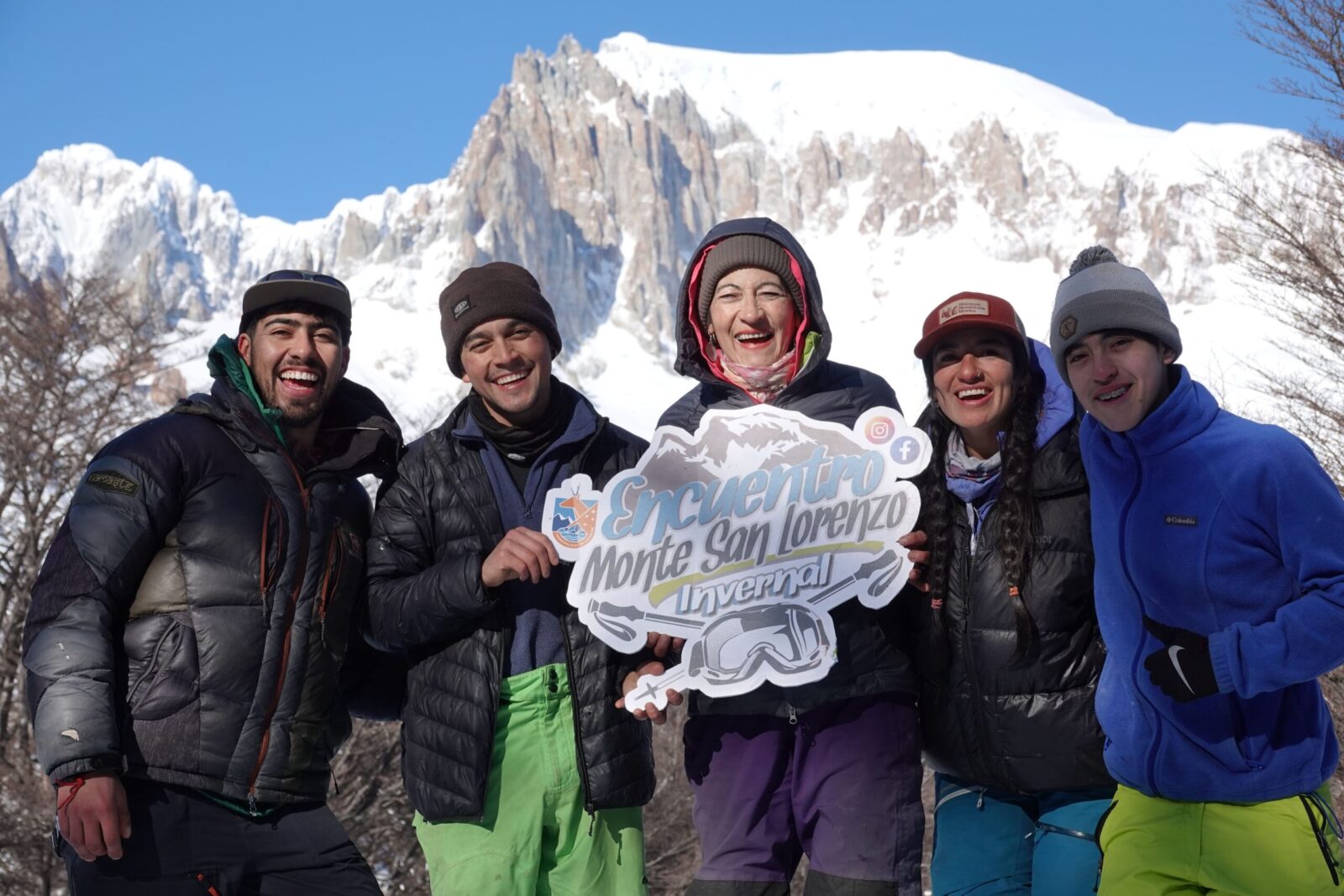 Encuentro invernal Monte San Lorenzo en Cochrane: dos noches en la segunda cumbre más alta de la Patagonia Aysenina Encuentro invernal Monte San Lorenzo en Cochrane: dos noches en la segunda cumbre más alta de la Patagonia Aysenina