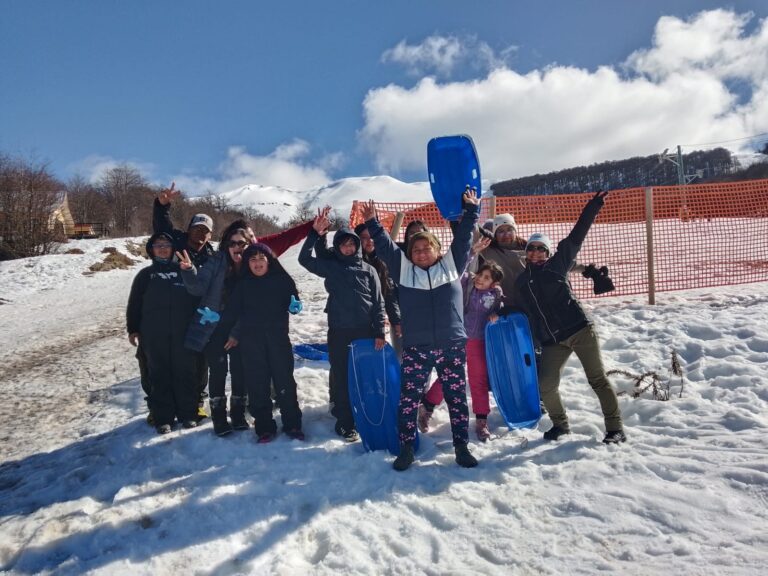 Niños y familias de Los Ciervos conocieron el Centro de Montaña Comunitario Divisadero
