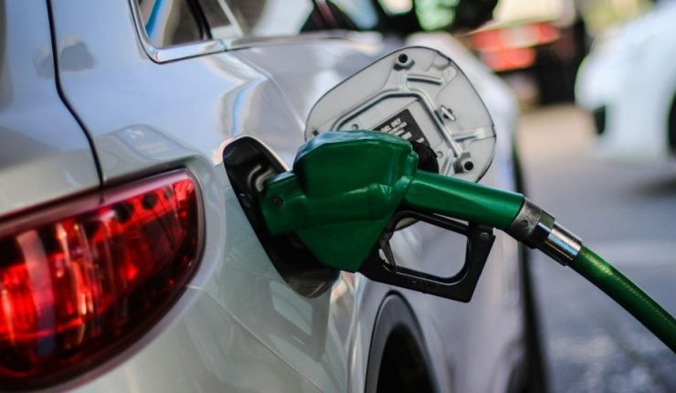 ¿Otros 0 por litro? Hacienda anticipa nuevas y fuertes alzas en el precio del diésel