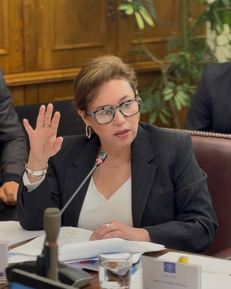 Senadora Ximena Órdenes plantea fortalecer el turismo ante caída de 4,2% del PIB regional de Aysén