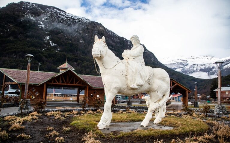 Villa O’Higgins lanzará su temporada turística 2026–2027 con actividades en el Parque Glaciar Mosco