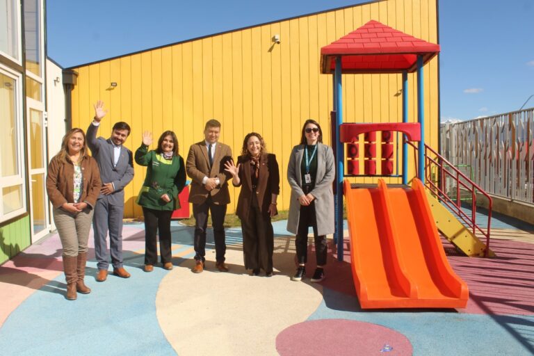 Jardín infantil Nueva Esperanza de Coyhaique cuenta con capacidad para 96 párvulos tras inversión superior a .154 millones Jardín infantil Nueva Esperanza de Coyhaique cuenta con capacidad para 96 párvulos tras inversión superior a .154 millones