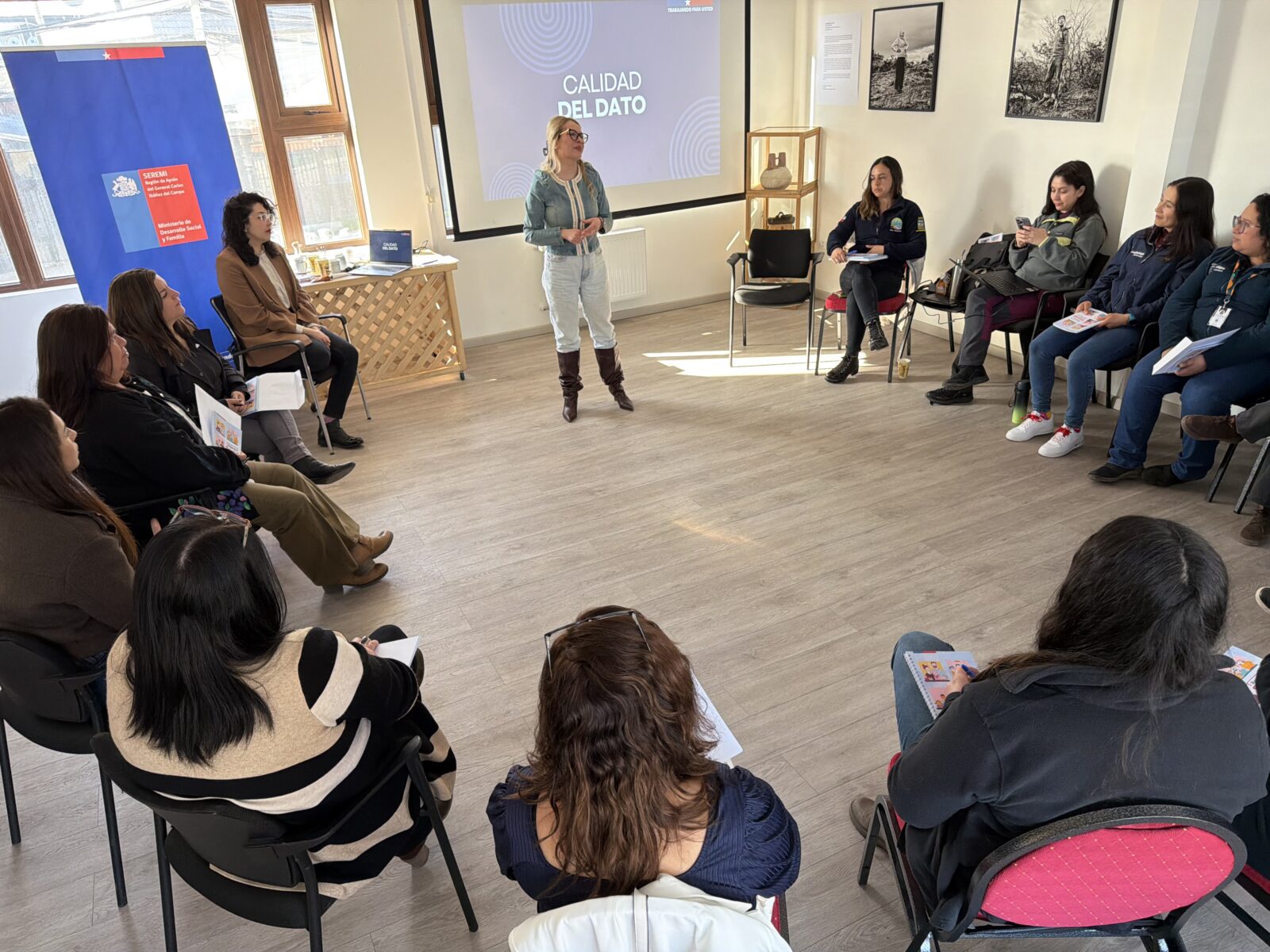 Municipios de Aysén actualizan conocimientos para mejorar la aplicación de criterios de acceso a beneficios del Estado Municipios de Aysén actualizan conocimientos para mejorar la aplicación de criterios de acceso a beneficios del Estado