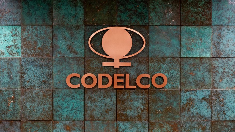 Codelco investiga posible duplicidad en cifras de producción de Ministro Hales y Salvador entre 2024 y 2025 Codelco investiga posible duplicidad en cifras de producción de Ministro Hales y Salvador entre 2024 y 2025