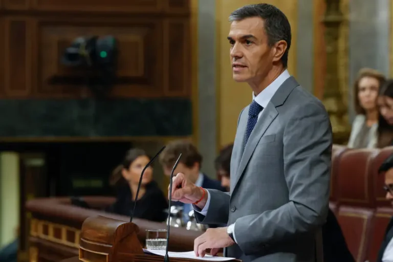 Pedro Sánchez adelanta las elecciones generales en España al 29 de noviembre tras disolver las Cortes