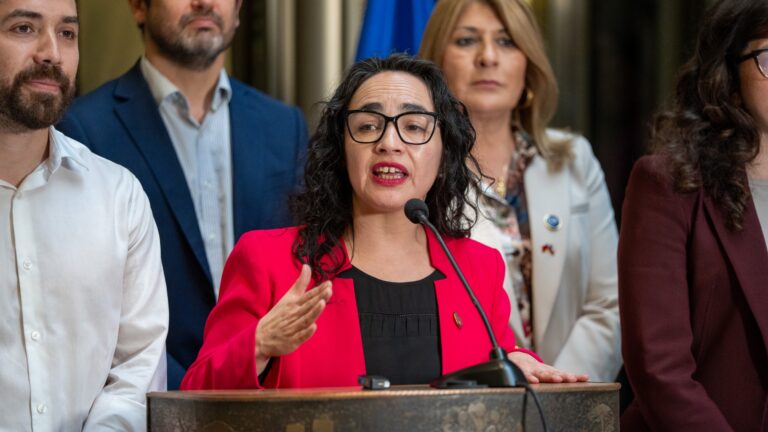 Más de 13 mil afiliados de Aysén podrían verse afectados por caídas en fondos de las AFP: diputada Macías exige explicaciones