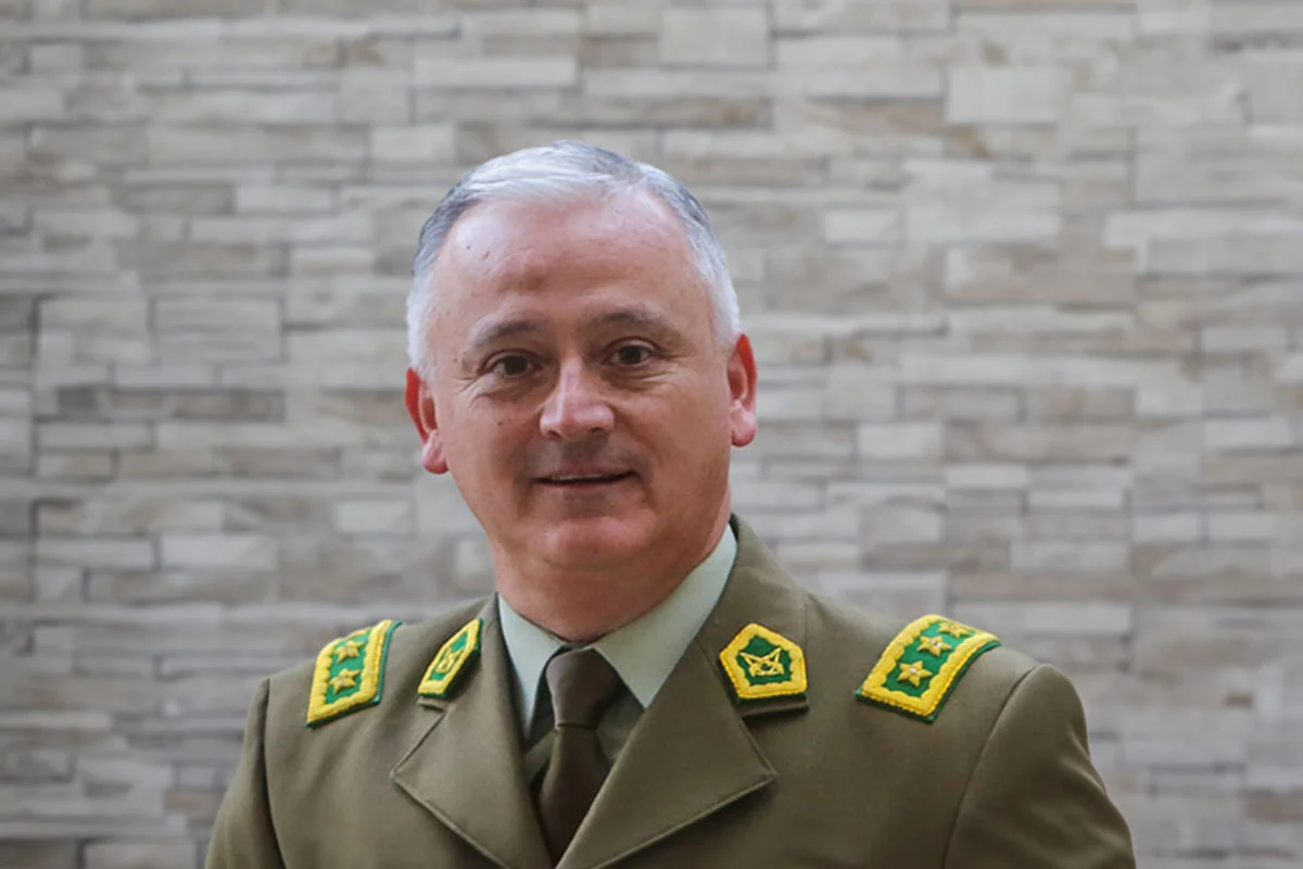 Carabineros avanza en renovación de armamento y anuncia mayor poder de fuego para su personal Carabineros avanza en renovación de armamento y anuncia mayor poder de fuego para su personal