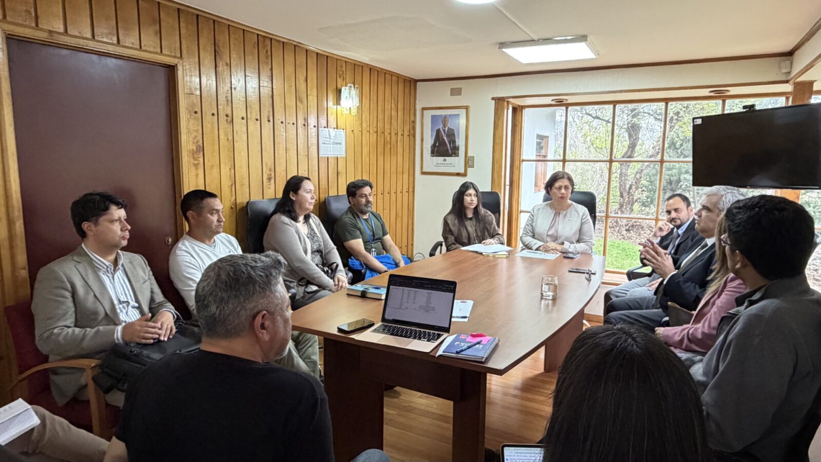 Buscan fortalecer programa de rehabilitación para personas que cometen delitos asociados al consumo de drogas y alcohol en Aysén