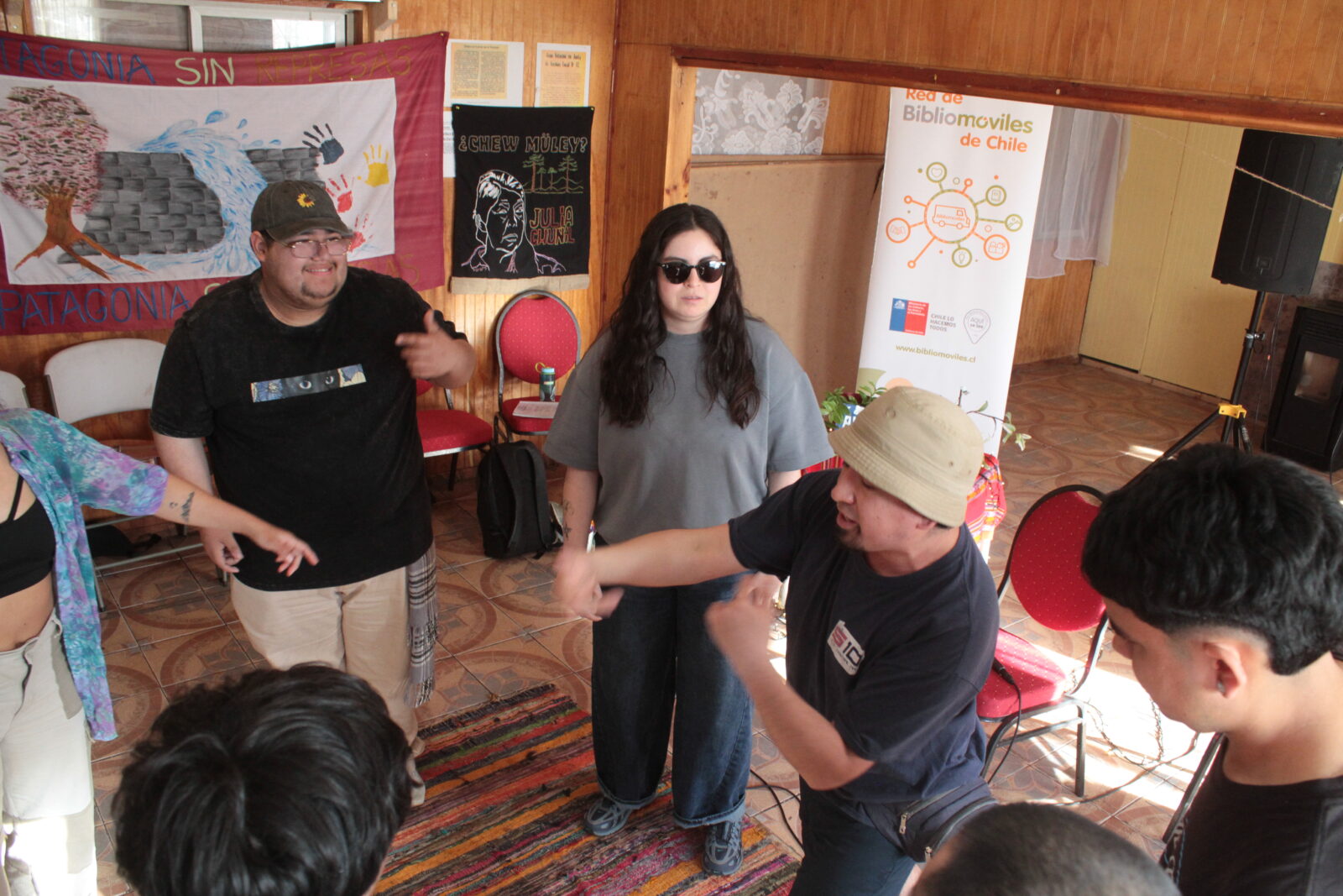 Más de 20 artistas participaron en encuentro de rap, poesía y expresión juvenil en Aysén