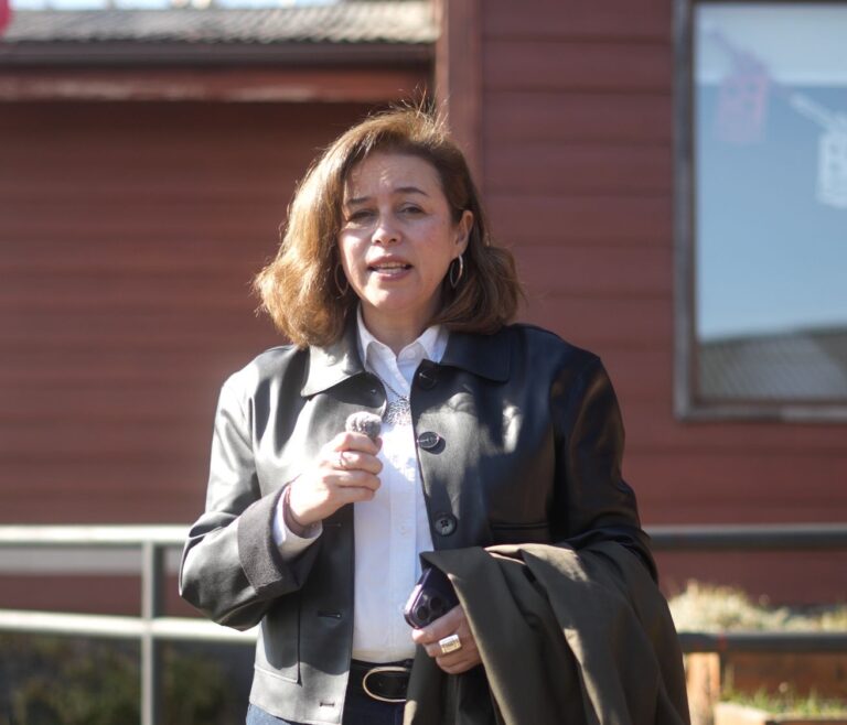 Senadora Órdenes exige medidas urgentes para el COSAM de Coyhaique